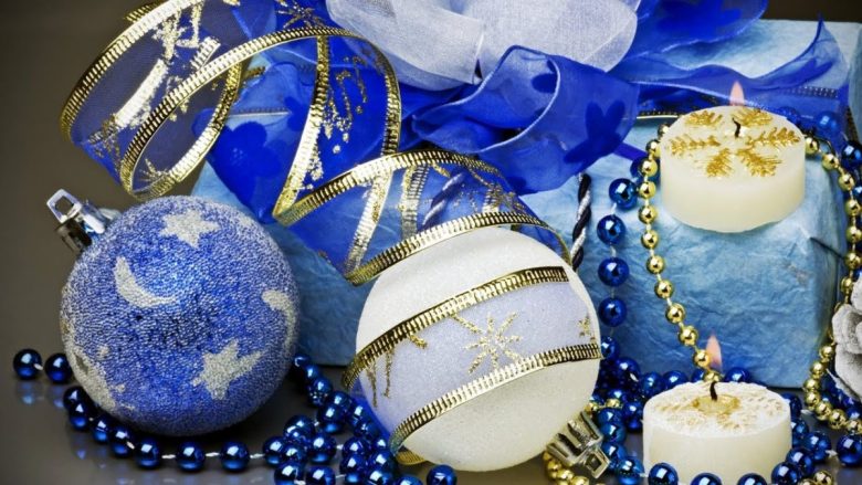 decorazioni-natalizie-blu-misto