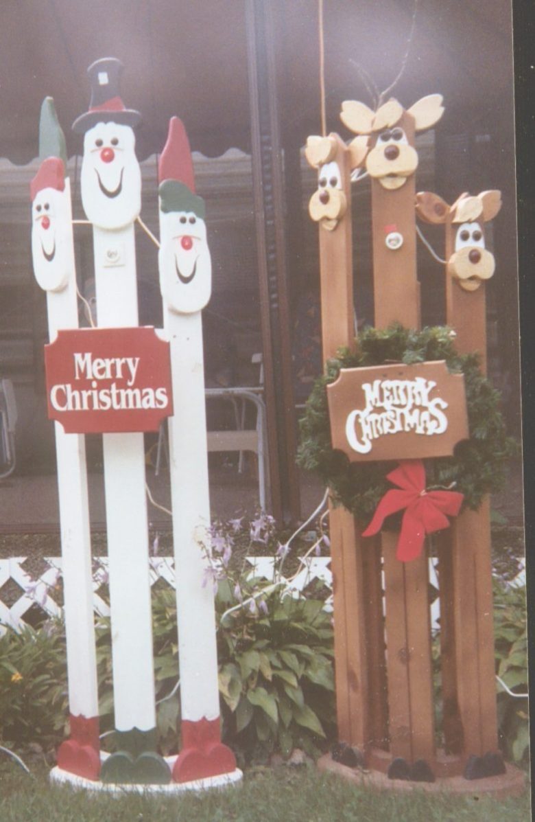 decorazioni-natalizie-legno-giardino