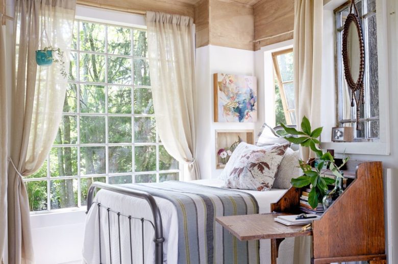 stile-cozy-camera-letto-finestra