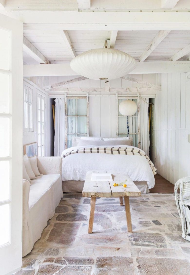 camera-letto-total-white-pavimento-piastrelle