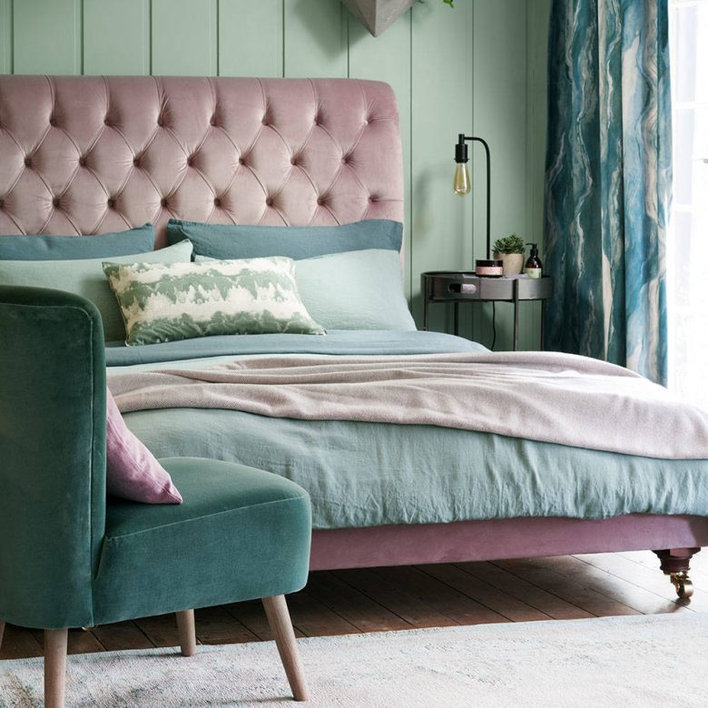 camera-letto-verde-menta-testata