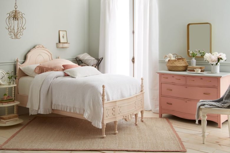 color-magnolia-camera-letto-romantica