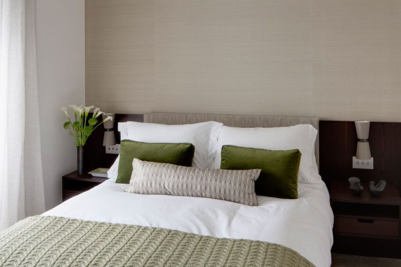color-creama-camera-albergo