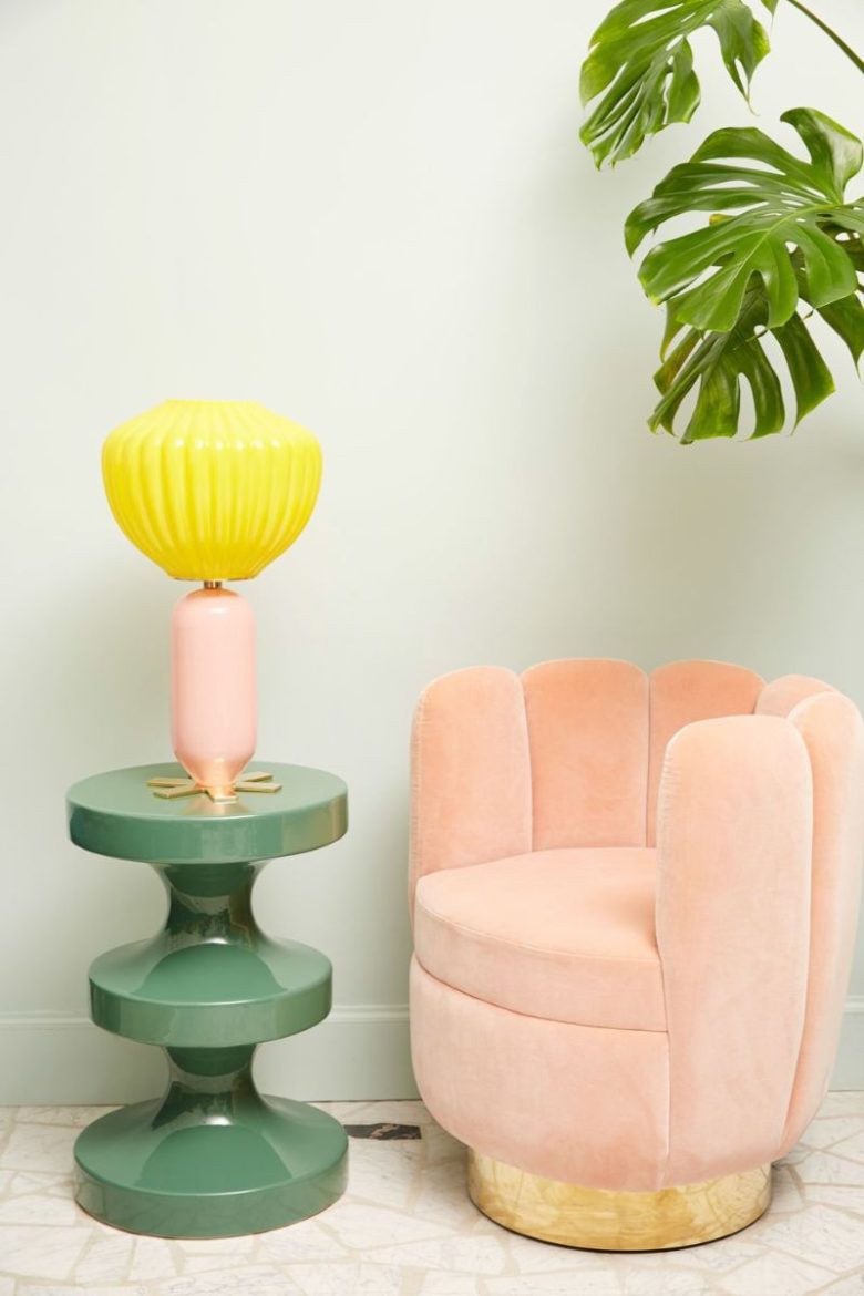 soggiorno-color-pesca-poltrona-design