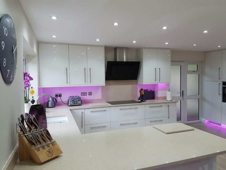 arredare-cucina-rosa-extra