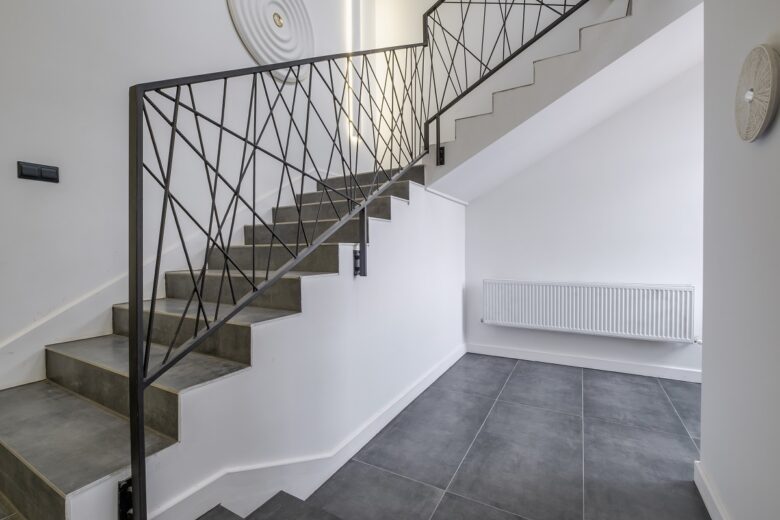 Stairs,Emergency,And,Evacuation,Exit,Stair,In,Up,Ladder,In
