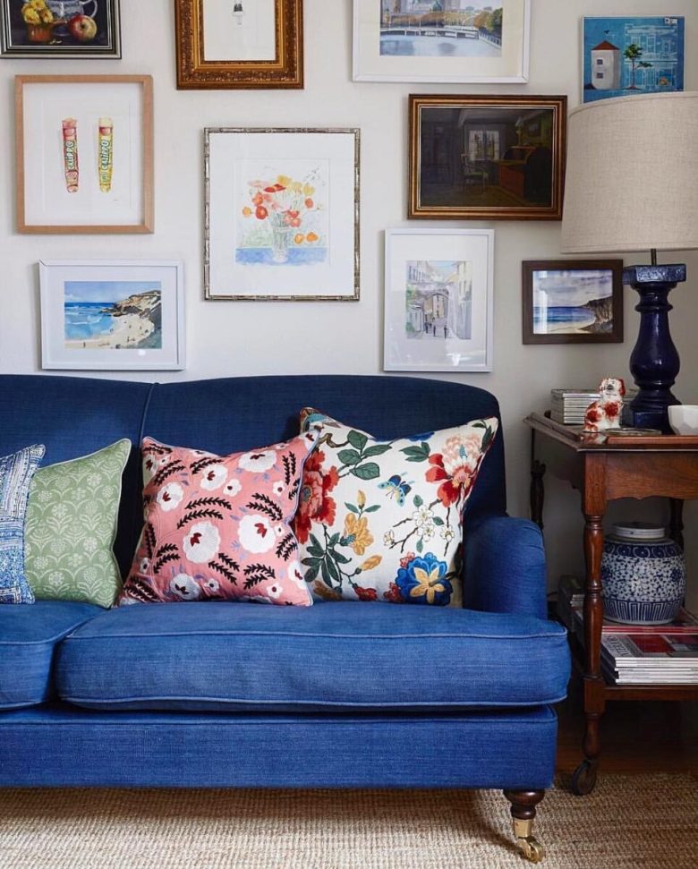 colore-denim-soggiorno-etnico