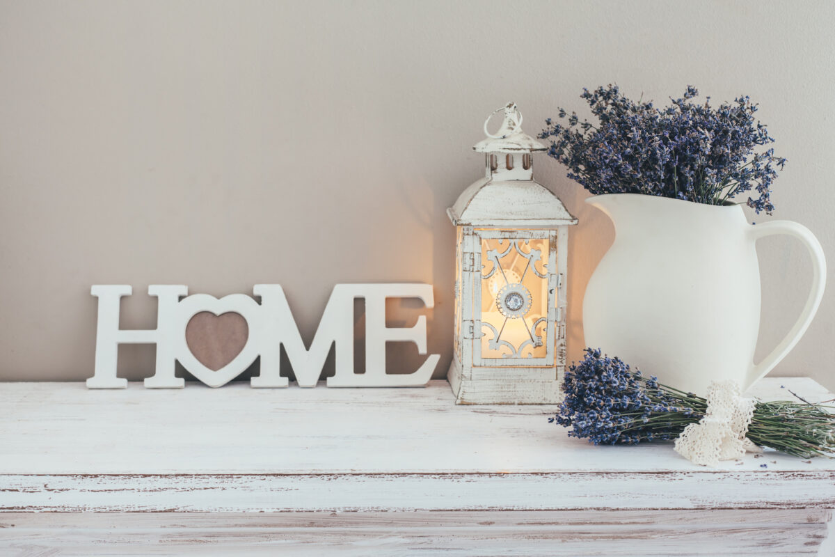arredare-balcone-shabby-chic-2
