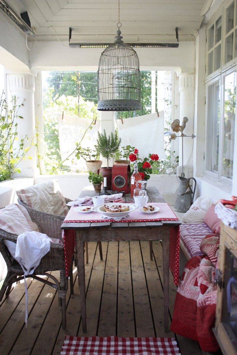 arredare-balcone-shabby-chic-7