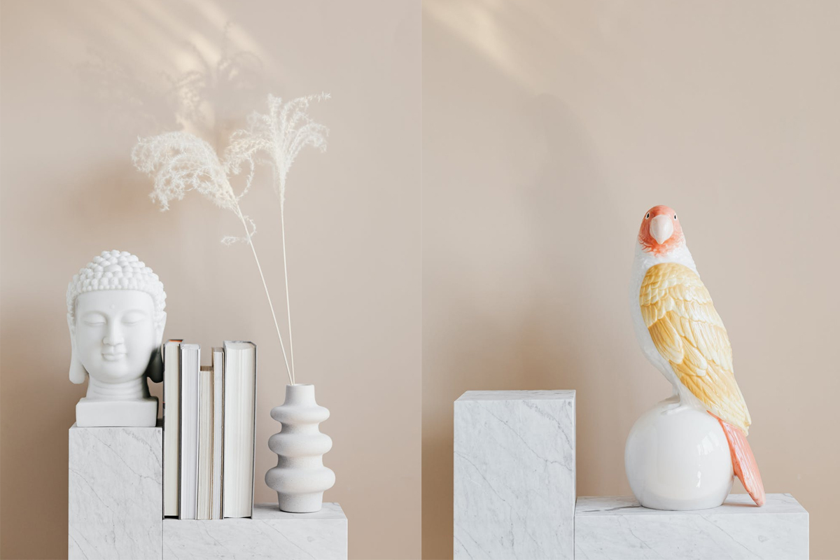 arredare-ingresso-stile-moderno-sculture