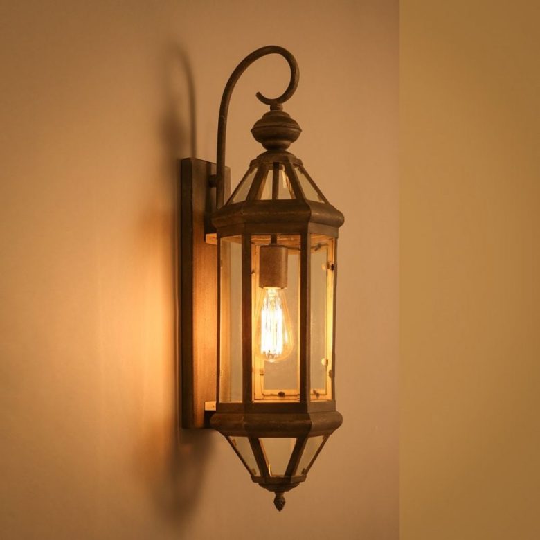 come-arredare-un-balcone-con-le-luci-8