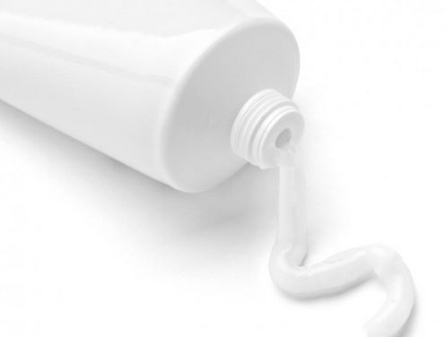 eliminare-macchie-di-vino-11