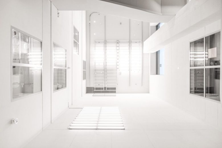 ingresso-stile-moderno-bianco