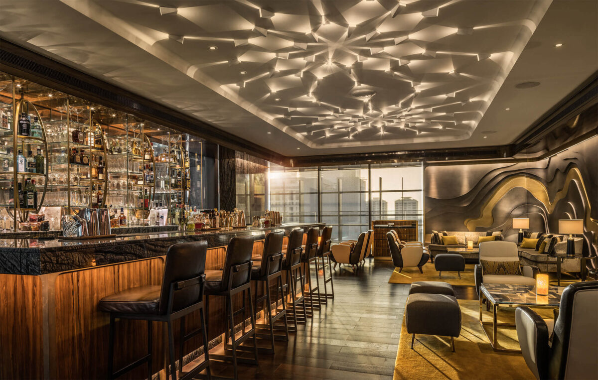 Lunar-Sky-Bar