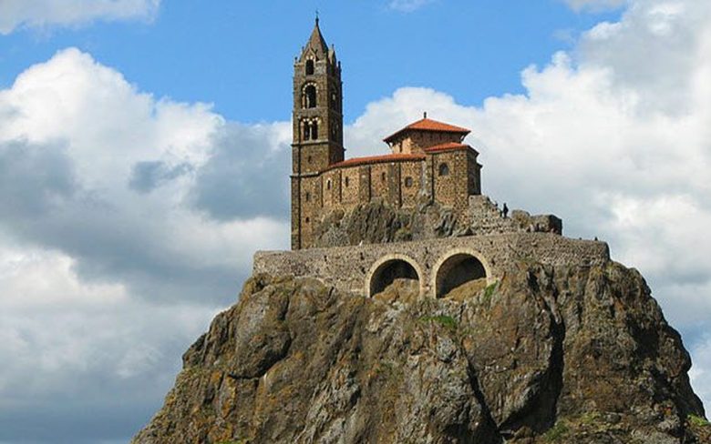 chiese-piu-strane-del-mondo0