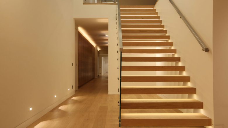 come-illuminare-le-scale-in-casa-06