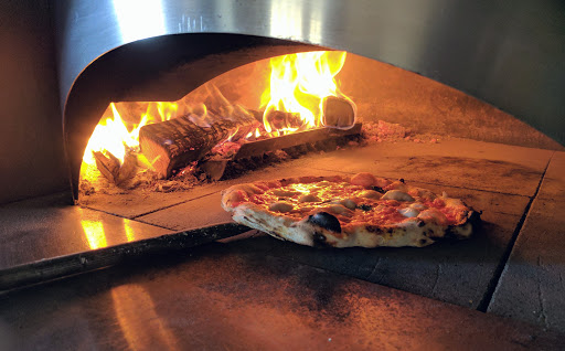 pietra-refrattaria-pizza-calda