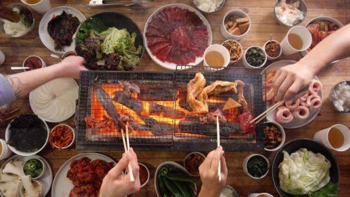 Idee per organizzare la cena estiva con gli amici