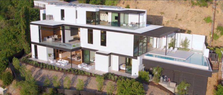 villa-arian-grande