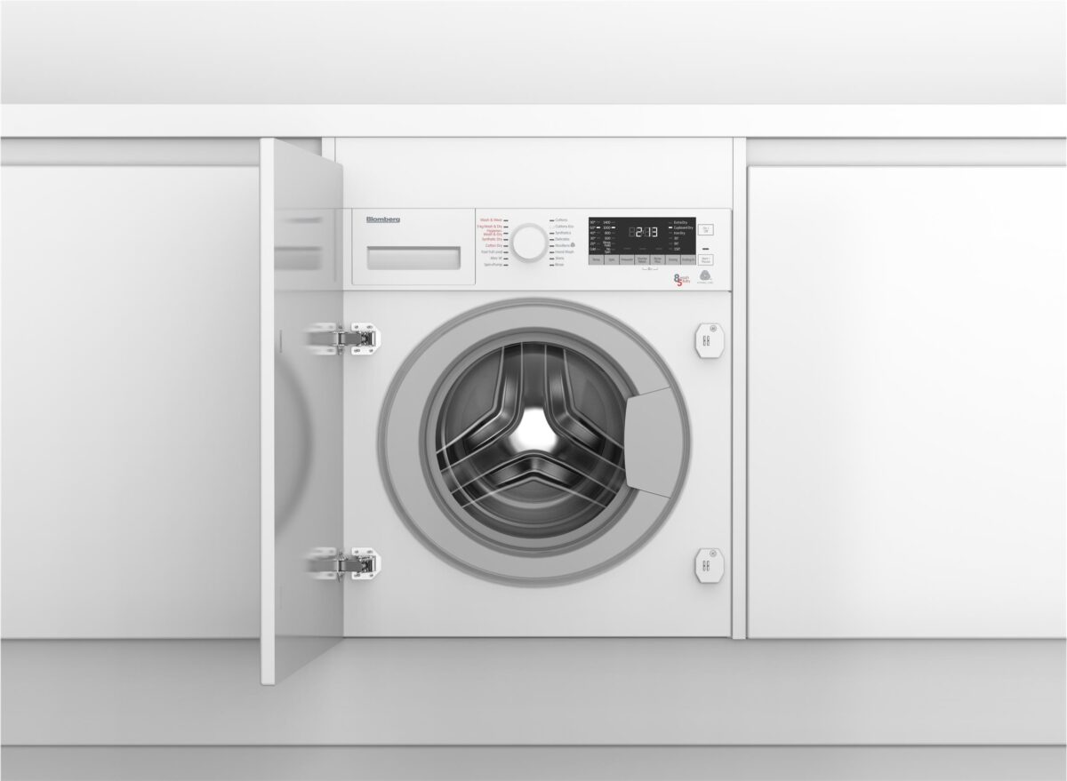 mettere-lavatrice-bagno-quadrato-integrata