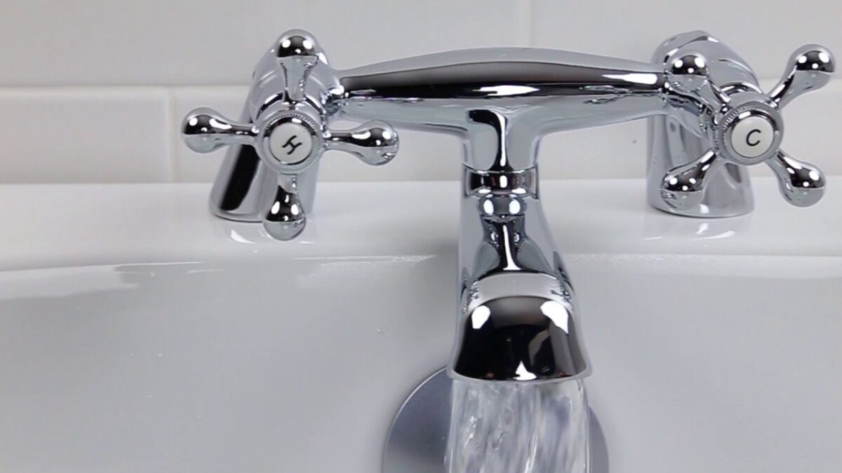 10-lavori-casa-ottobre-acqua