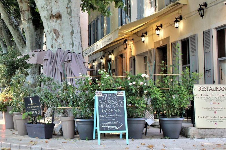 arredare-bar-provenzale-VERDE