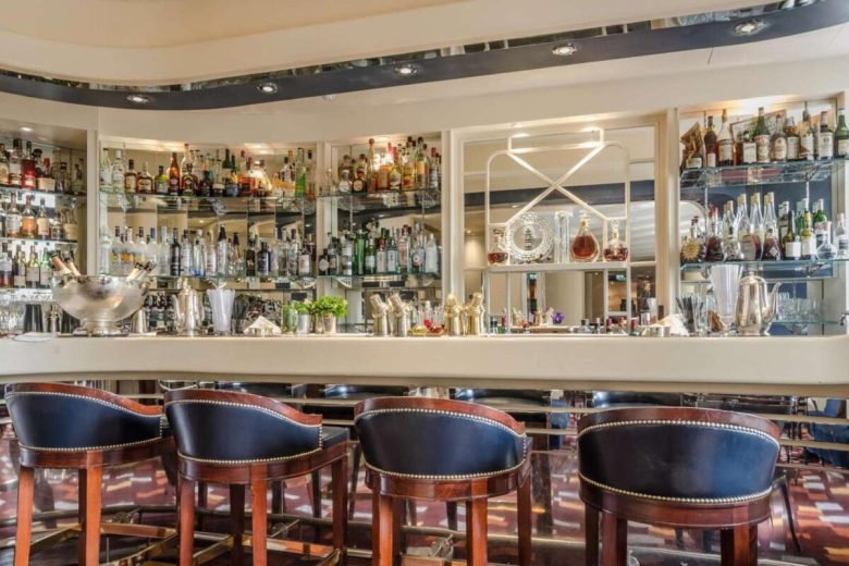 Come arredare un bar in stile inglese