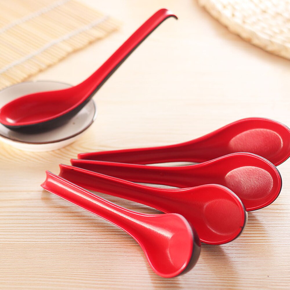 10-idee-di-rosso-per-la-cucina-06