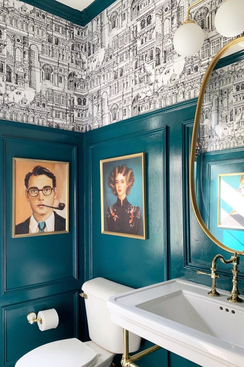 bagno-con-boiserie-verde-petrolio