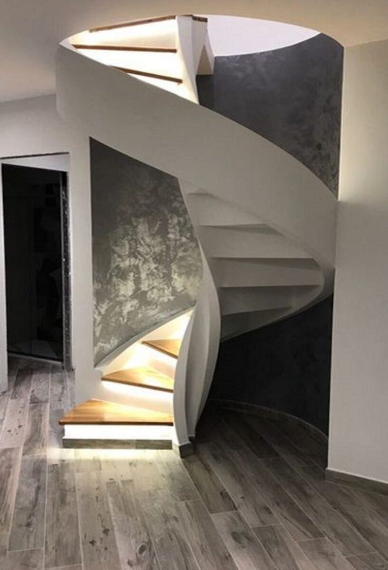 scala-accesso-sottotetto-10