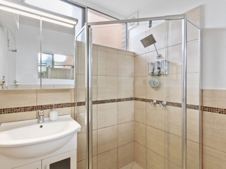 Come-arredare-il-bagno-per-uno-sportivo-04