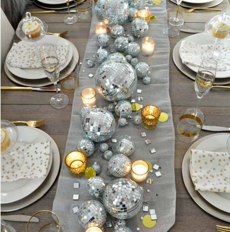 apparecchiare-tavola-capodanno-stile-shabby-chic (19)