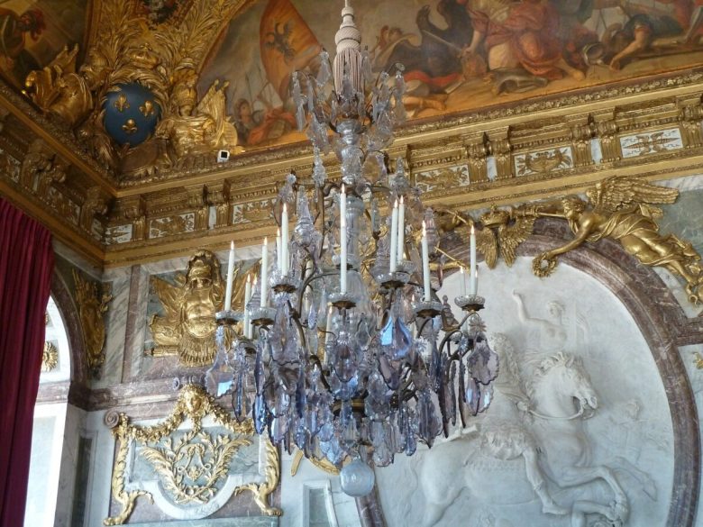 come-pulire-lampadario-di-cristallo-6