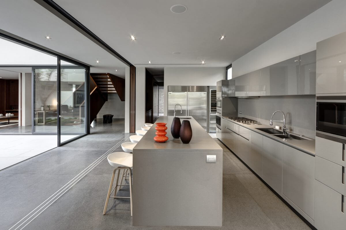 cucina-moderna-con-isola-9