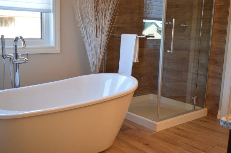 rivestimenti-bagno-moderno