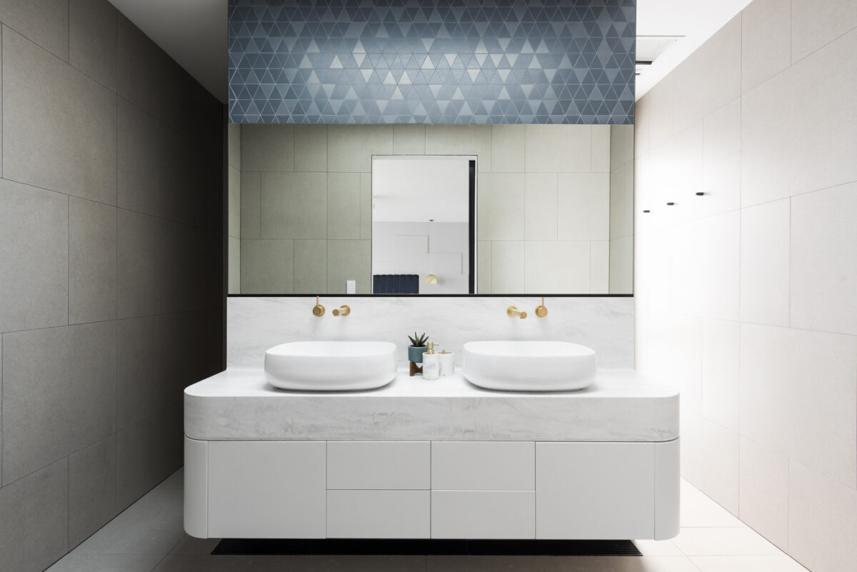 rivestimenti-bagno-moderno-06