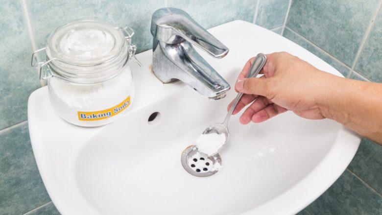 baking soda in bathroom sink