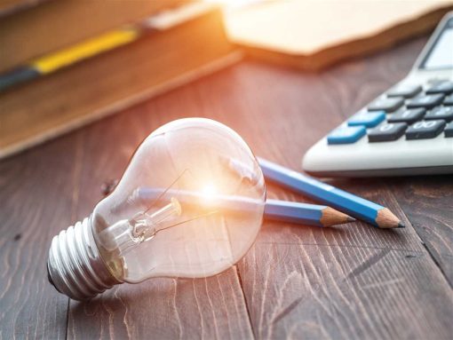 Luce e gas: ecco come ottenere i bonus arretrati