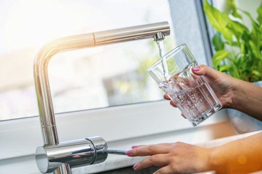 4 metodi infallibili per purificare l’acqua di casa