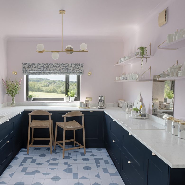 cucina-pareti-color-rosa-antico-4