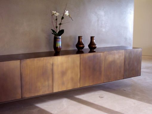 10 idee di arredi in bronzo per la casa: spunti di tendenza