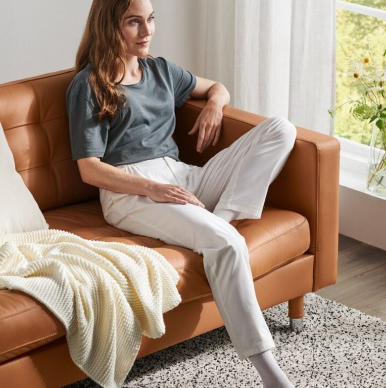 ikea-divano-pelle-3
