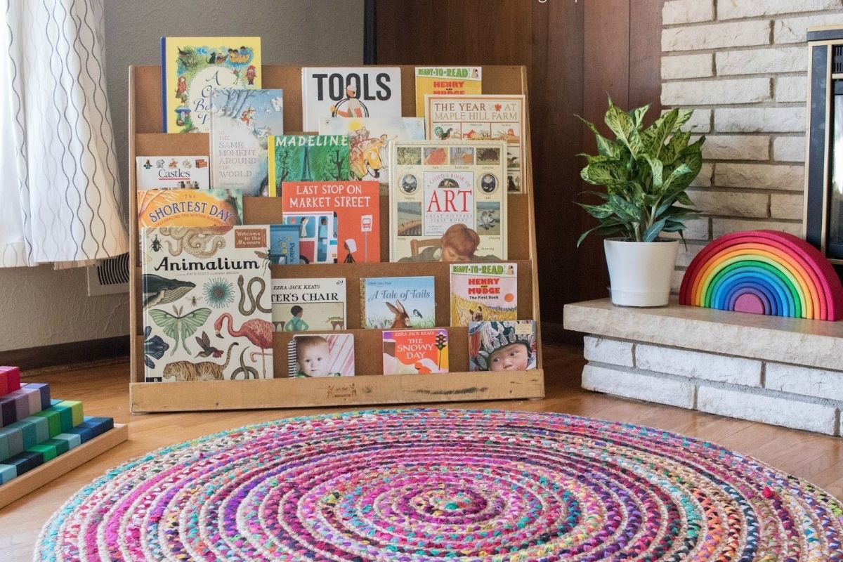 Libreria montessoriana: come realizzarla con il fai da te