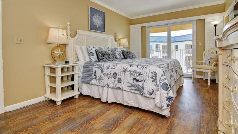 pareti-camera-letto-color-sabbia-36
