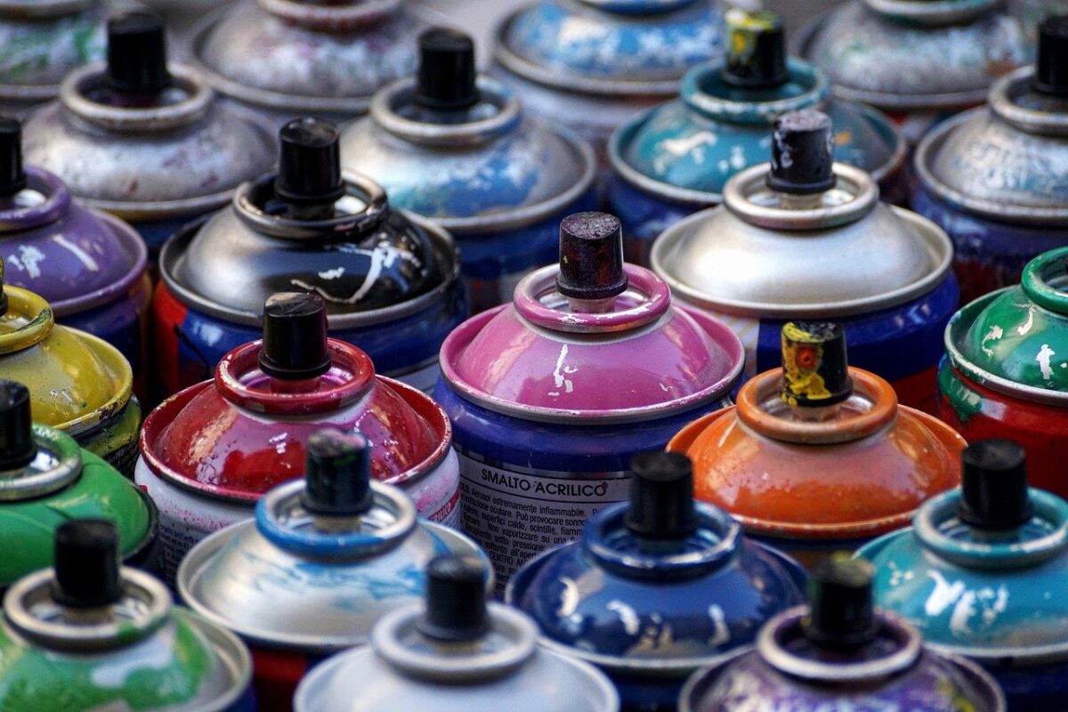 Come scegliere la pittura acrilica di qualità