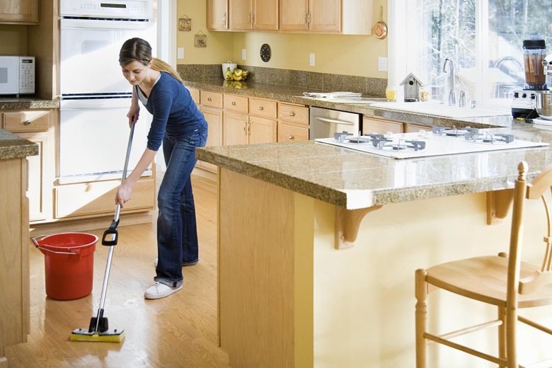 10-trucchi-per-conservare-al-meglio-il-pavimento-della-cucina-13