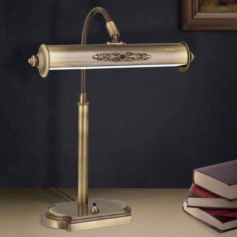 angolo-studio-in-stile-classico-16