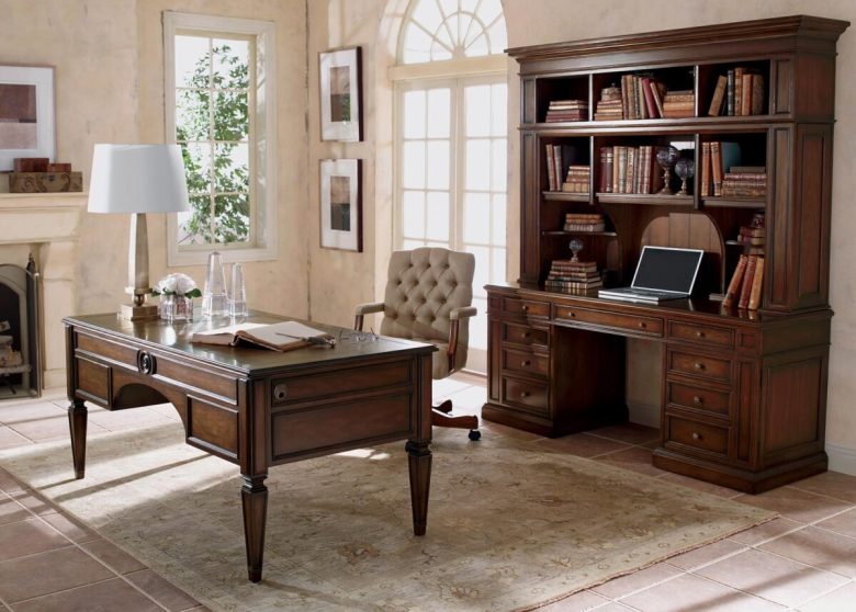 angolo-studio-in-stile-classico-4