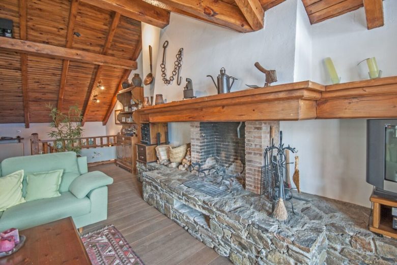 arredare-una-mansarda-in-stile-rustico-24