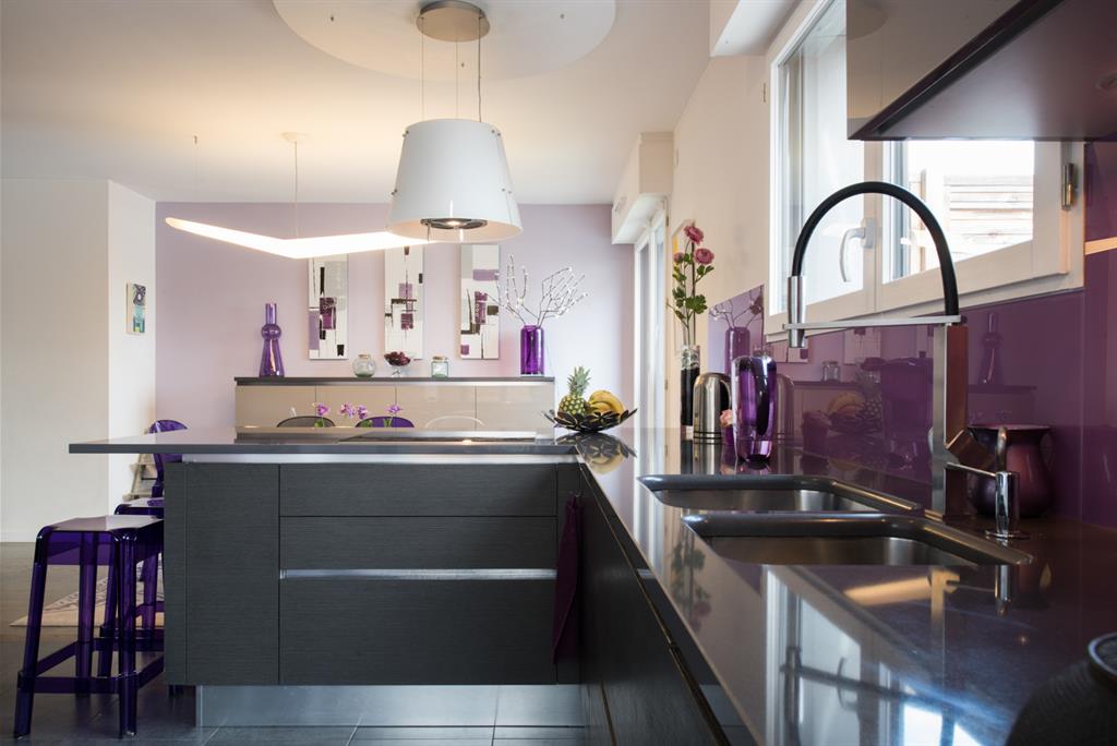 cucina-pareti-color-lilla-24